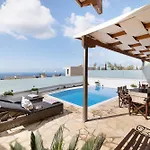 Villa Goudis Iro *