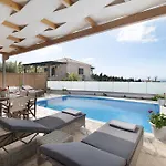 Goudis Iro Lefkada City