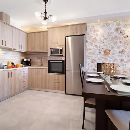 Goudis Iro Villa Tsoukaladhes